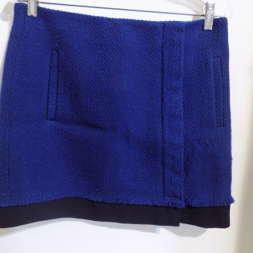 DIANE VON FURSTENBERG Blue Straight Wool Skirt, 6